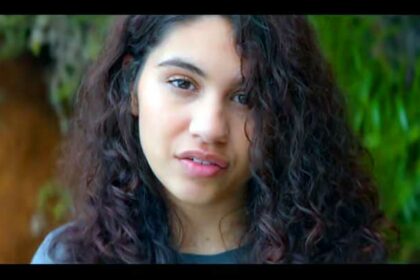 Lagu Terbaik Alessia Cara